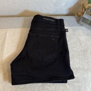 Rock & Republic Kimber Black Denim Jean‎ Shorts Size 8.